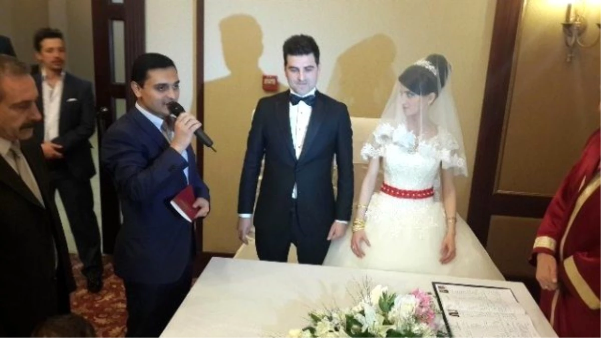 Yıldızeli Kaymakamı Pınar Nikah Şahidi Oldu