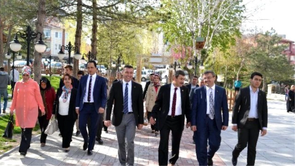 AK Parti İl Teşkilatı Stk Ziyaretlerini Sürdürüyor