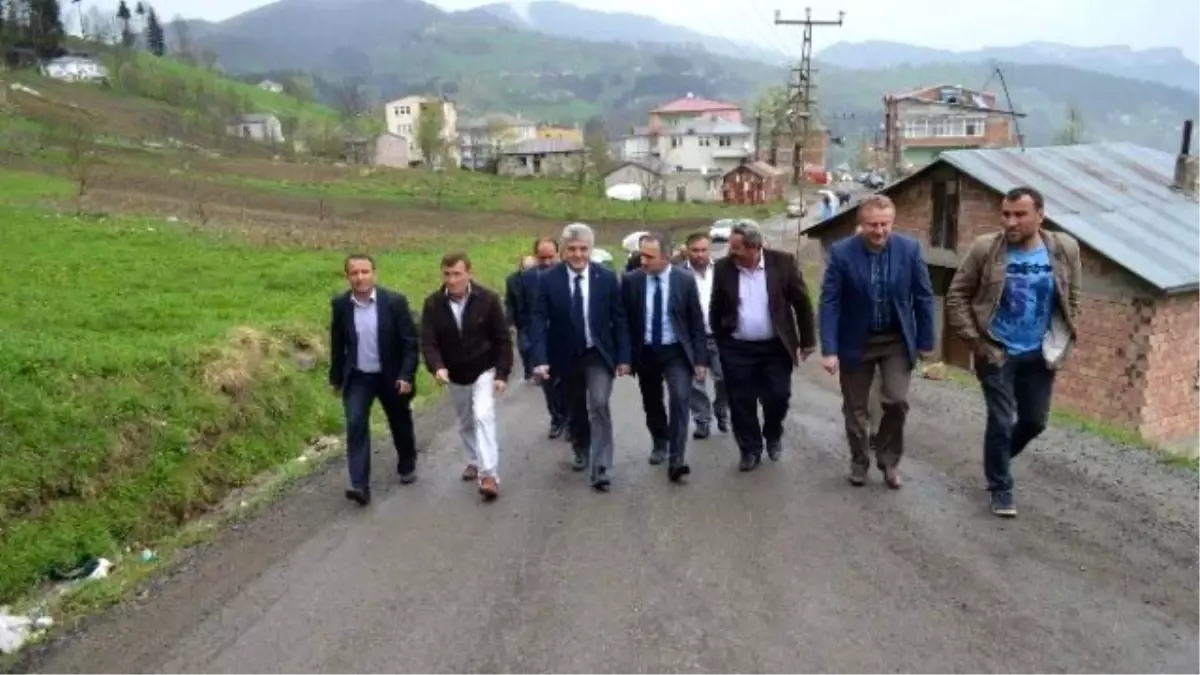 AK Parti Trabzon Milletvekili Adayları Seçim Çalışmalarını Sürdürüyor