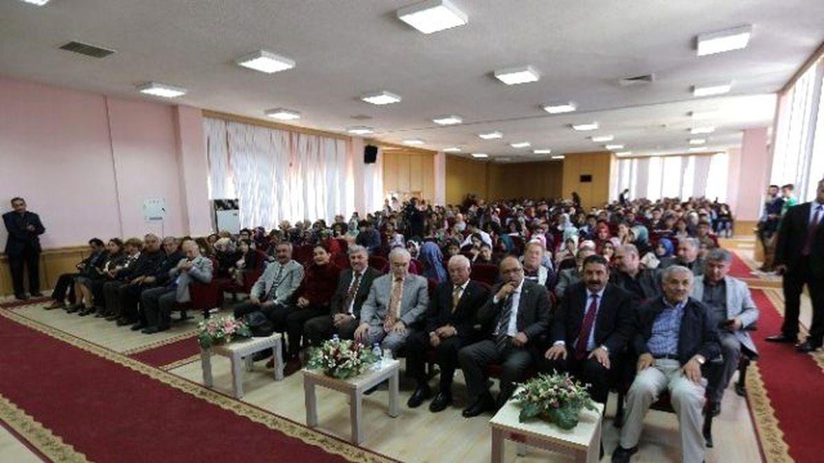 Alevilik-sünnilik Bütünleşmesi ve Önündeki Engeller" Konferansı