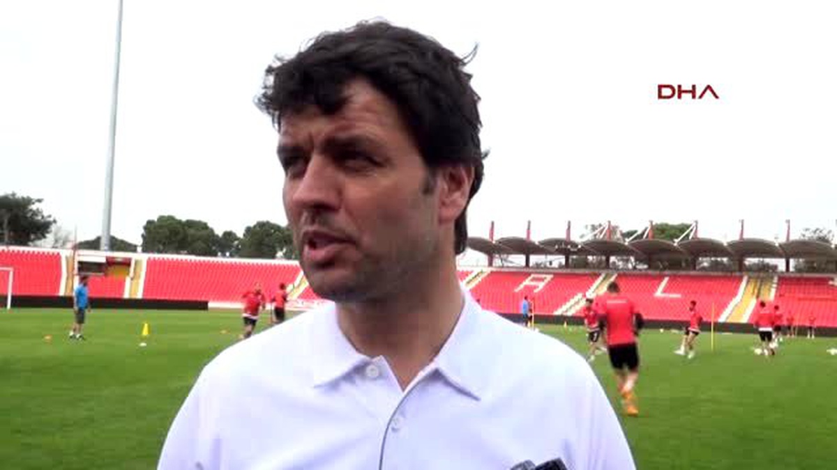 Balıkesirspor\'un Yeni Teknik Direktörü Arslan Elimizden Gelenin En İyisini Yapmaya Çalışacağız
