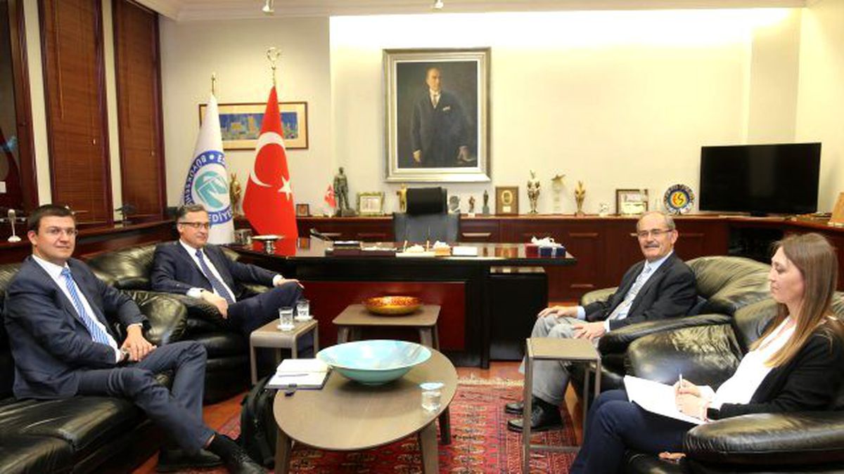 Belarus Ankara Büyükelçisinden Büyükerşen\'e Ziyaret