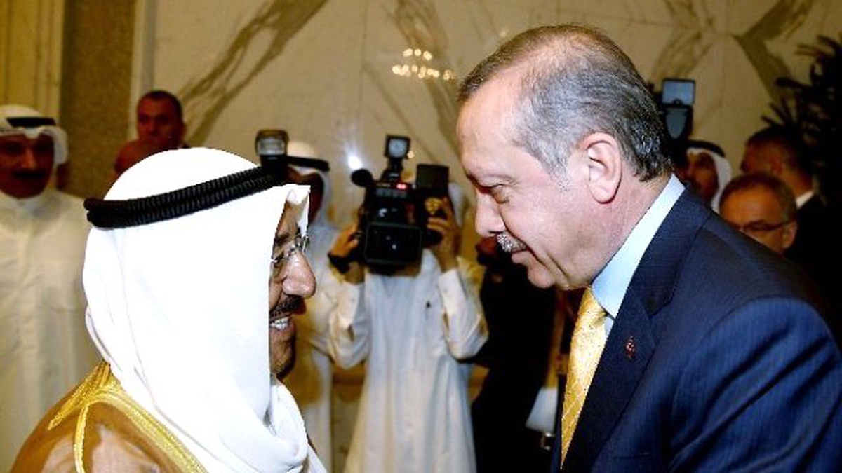 Cumhurbaşkanı Erdoğan Kuveyt Emiri ile Bir Araya Geldi