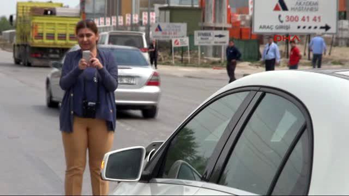 İzmit Pizza Yetiştirmeye Çalışırken Otomobilin Altında Kaldı