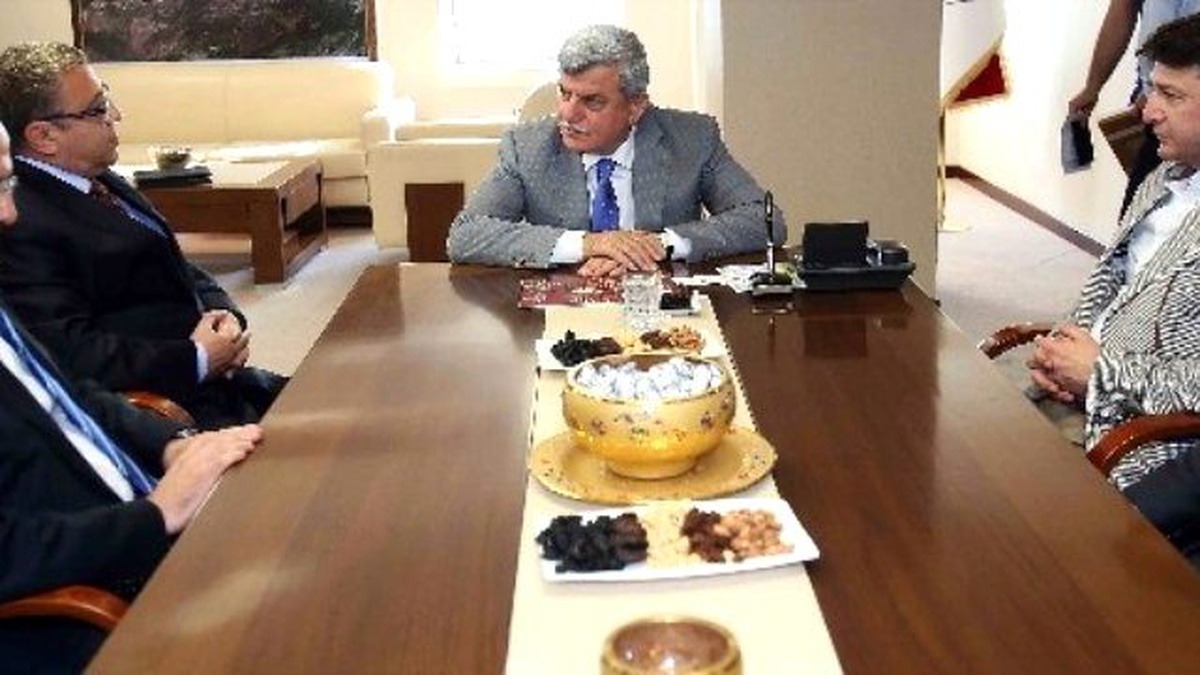 Karaosmanoğlu: "Başarılarınız Bizi Gururlandırıyor"