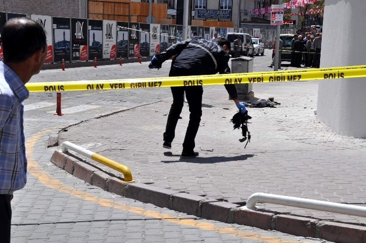 Nevşehir\'de Şüpheli Paketten Eşofman Çıktı