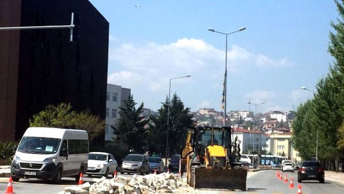 Şehit Ömer Faydalı Caddesi\'ne Dönüş Cepleri Yapılıyor