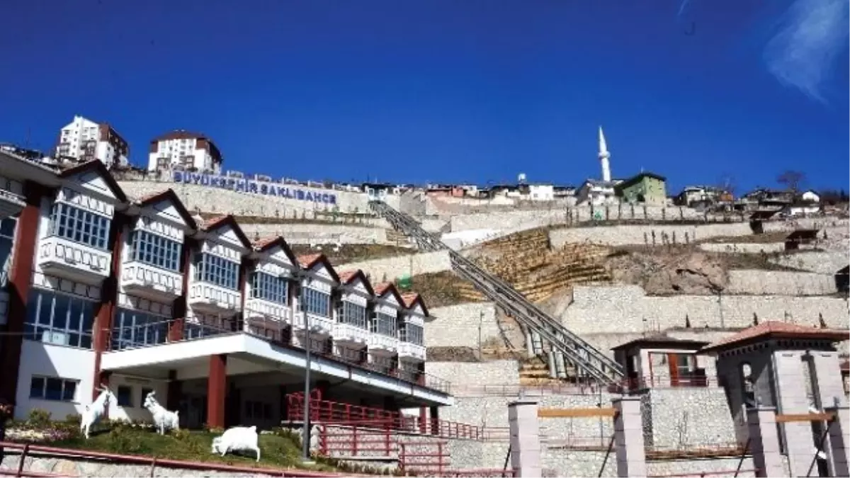 Ankara Büyükşehir\'den Mamak\'a Dev Bir Park Daha