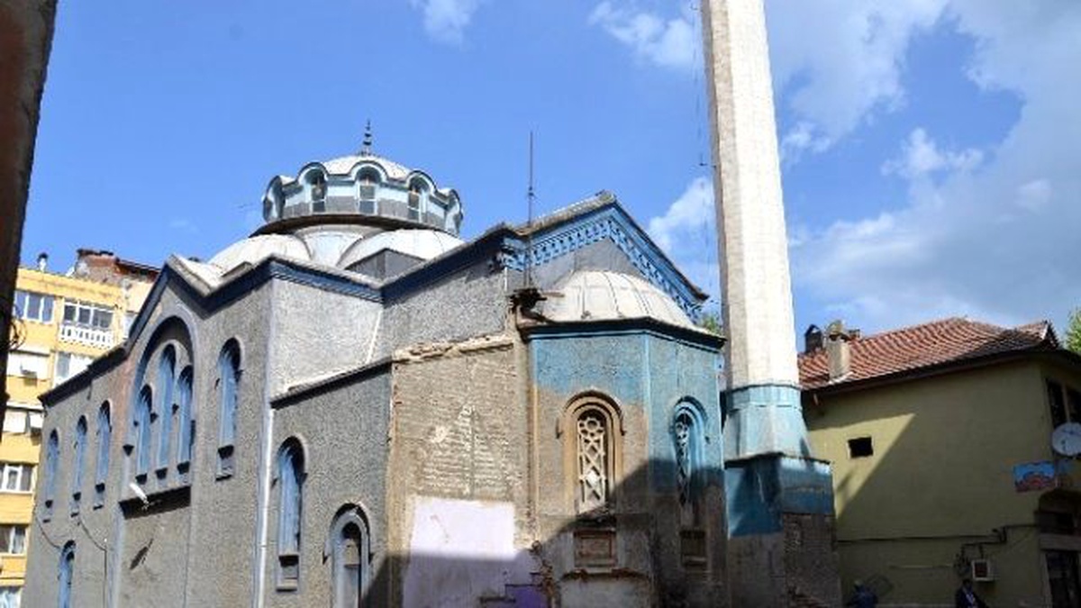 Balıkpazarına Nefes Aldıracak Yıkımlar Tamamlandı
