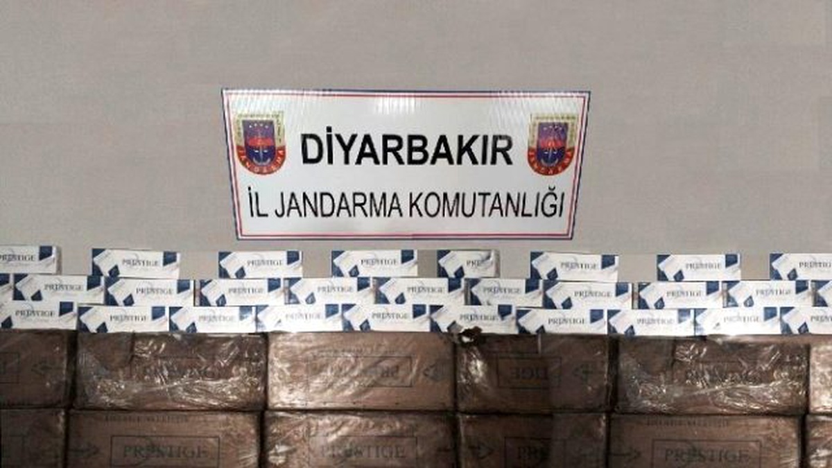 Diyarbakır\'da Gümrük Kaçağı 27 Bin 60 Paket Sigara Ele Geçirildi