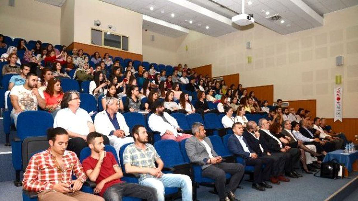 Estetica Forum\'un İlki Meü\'de Yapıldı