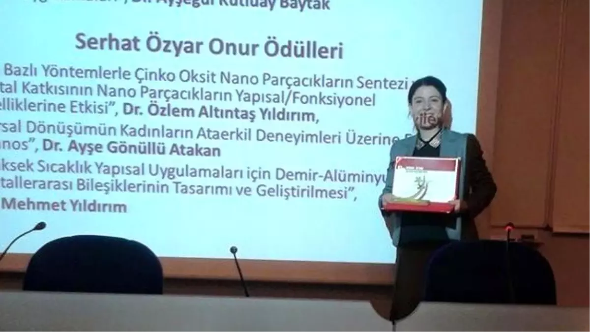 \'Genç Bilim Adamı\' Ödülünü Dr. Baytak Aldı