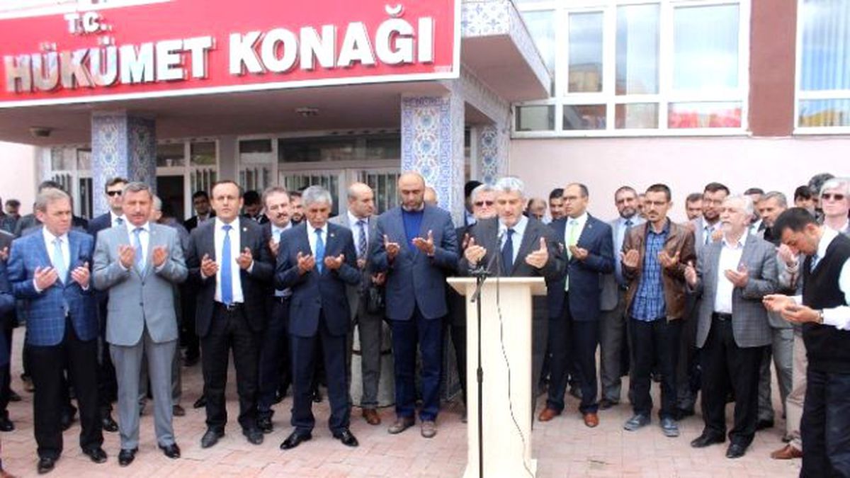 İhh'dan Suriye'ye 3 Tır Dolusu Yardım