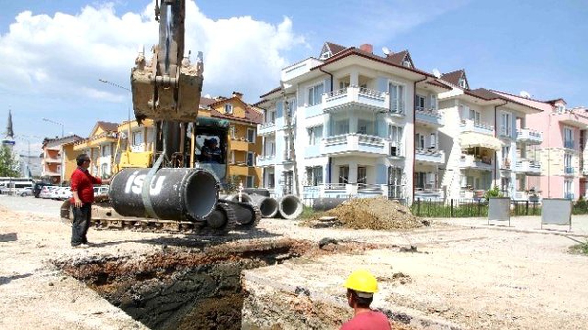 İzmit Alikahya Bölgesinde Yağmursuyu Hattı