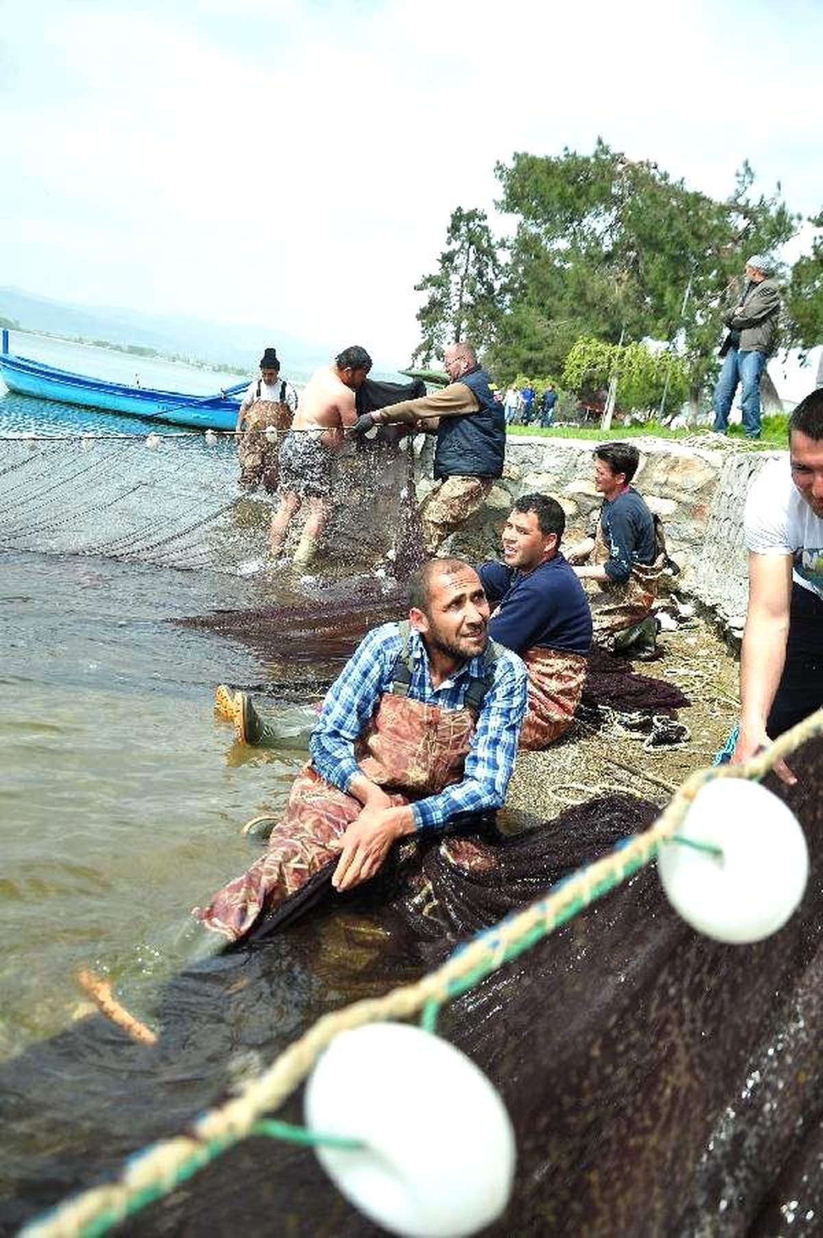 İznik Gölü\'nde \'Canavar\' Balığa\' Av Yasağı Yok