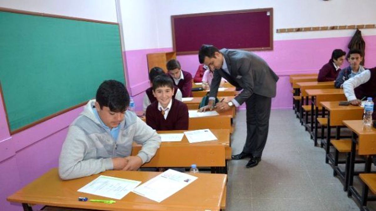 Kula\'da Teog Heyecanı