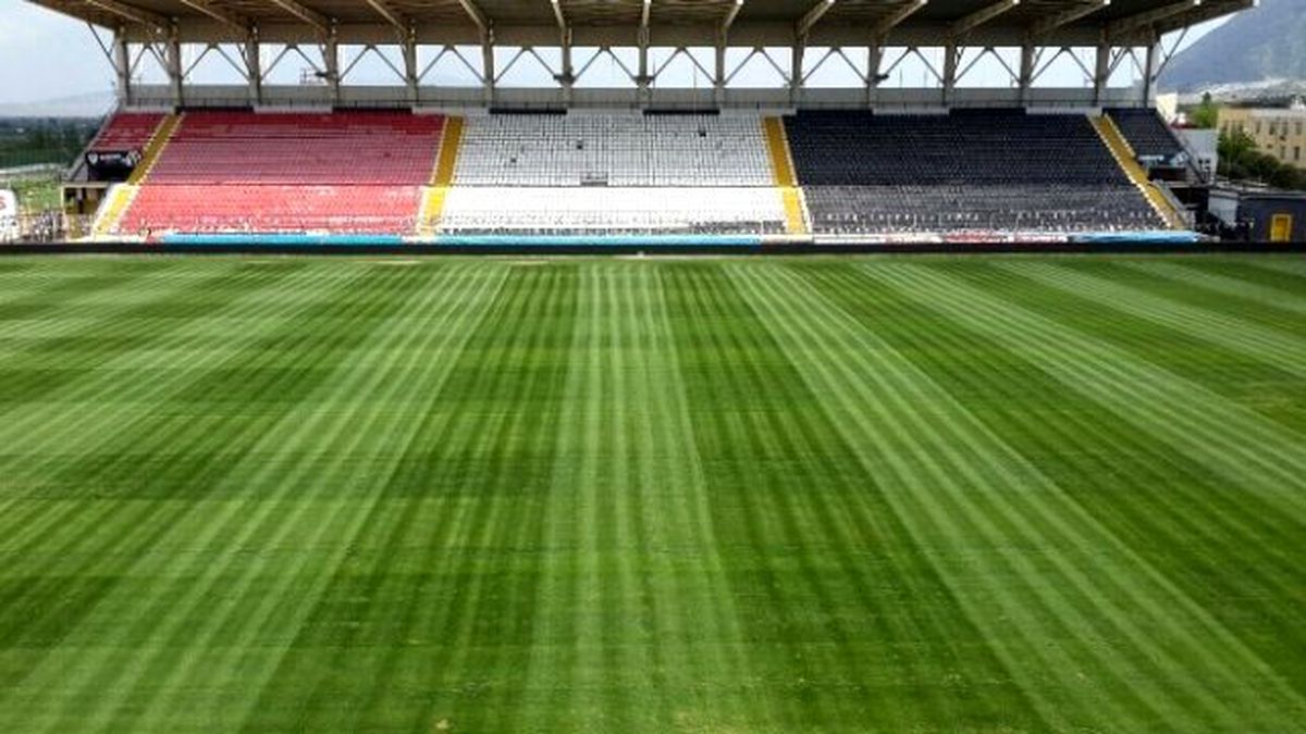 Manisa 19 Mayıs Stadı Zemini, Galatasaray Maçına Hazır