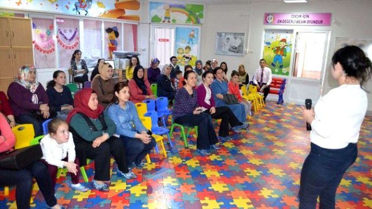 Miniklerin Velileri Sağlıklı Beslenme Konusunda Bilgilendirildi
