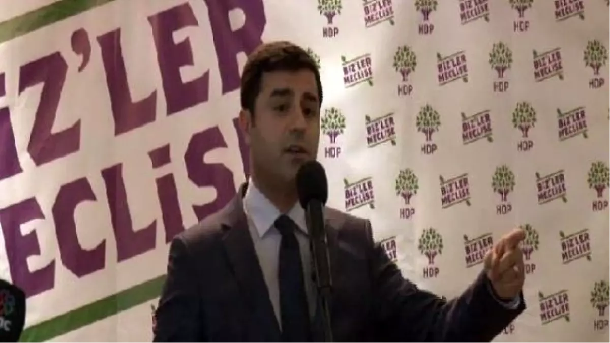 Demirtaş İstanbul\'da Konuştu: Erdoğan HDP\'ye Oy İstiyor