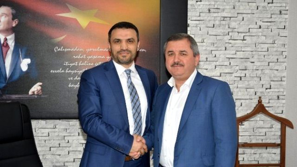 Başkan Anlayan ve Ekibinden Çoruh\'a \'Hayırlı Olsun\' Ziyareti
