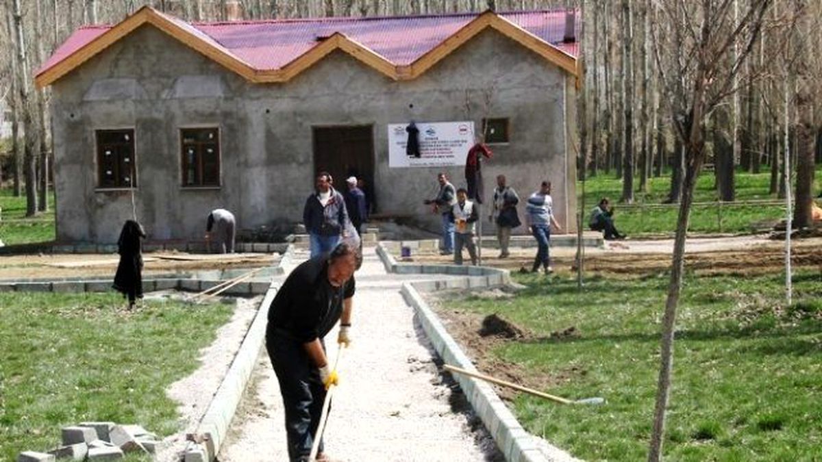 Bayburt Belediyesi Dört Koldan Çalışmaya Devam Ediyor