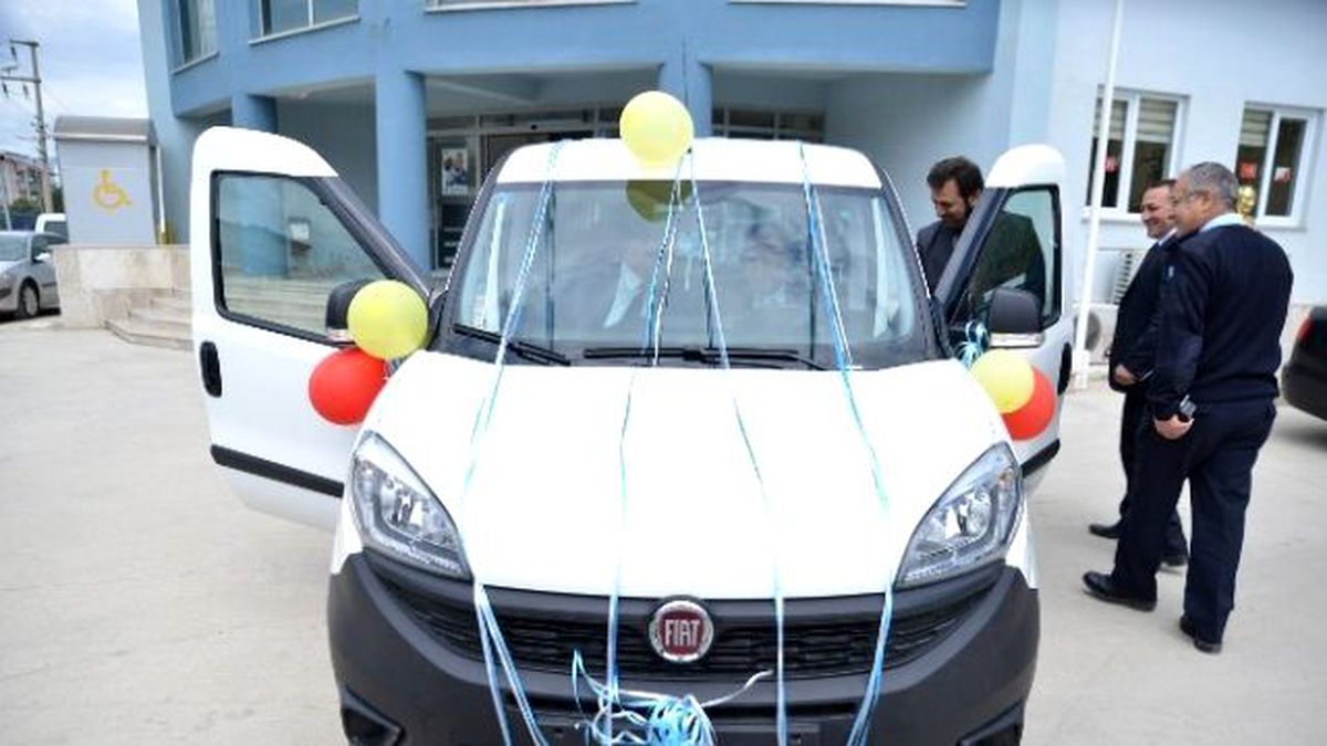 Belediyeden Emniyete Araç Hediyesi