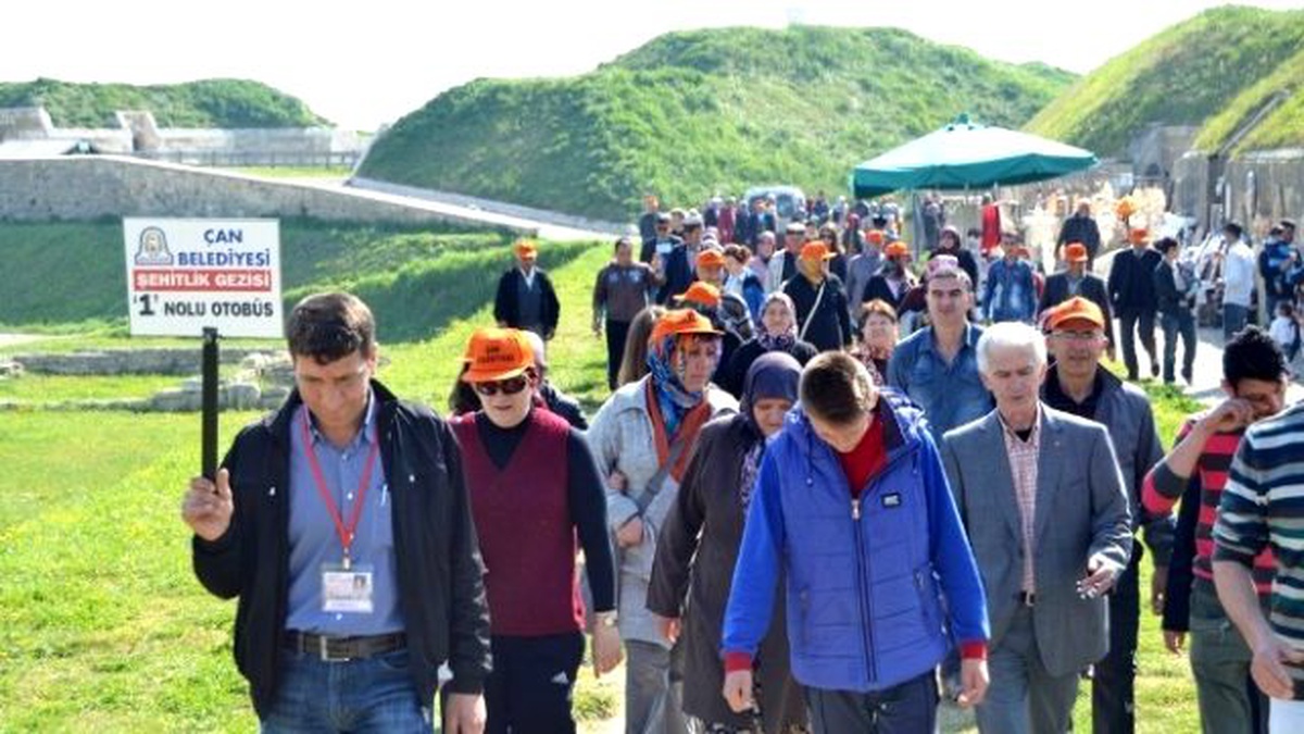 Çan Belediyesi Geleneksel Şehitlik Gezileri Başladı