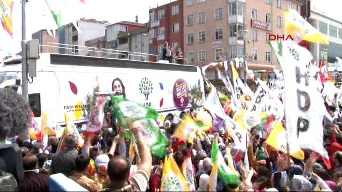 Demirtaş: Siz Kendi Kralınıza Tansiyon Hapı Ayarlayın