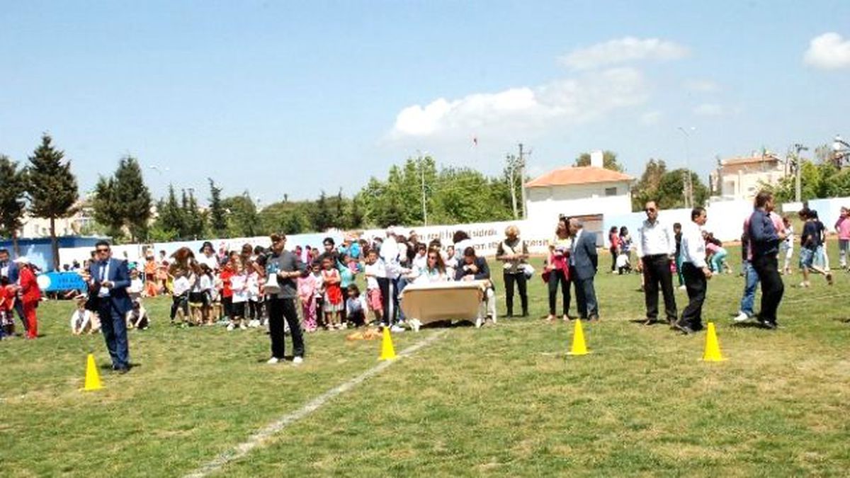 Didim\'de Öğrenci Yarışmaları Renkli Görüntülere Sahne Oldu
