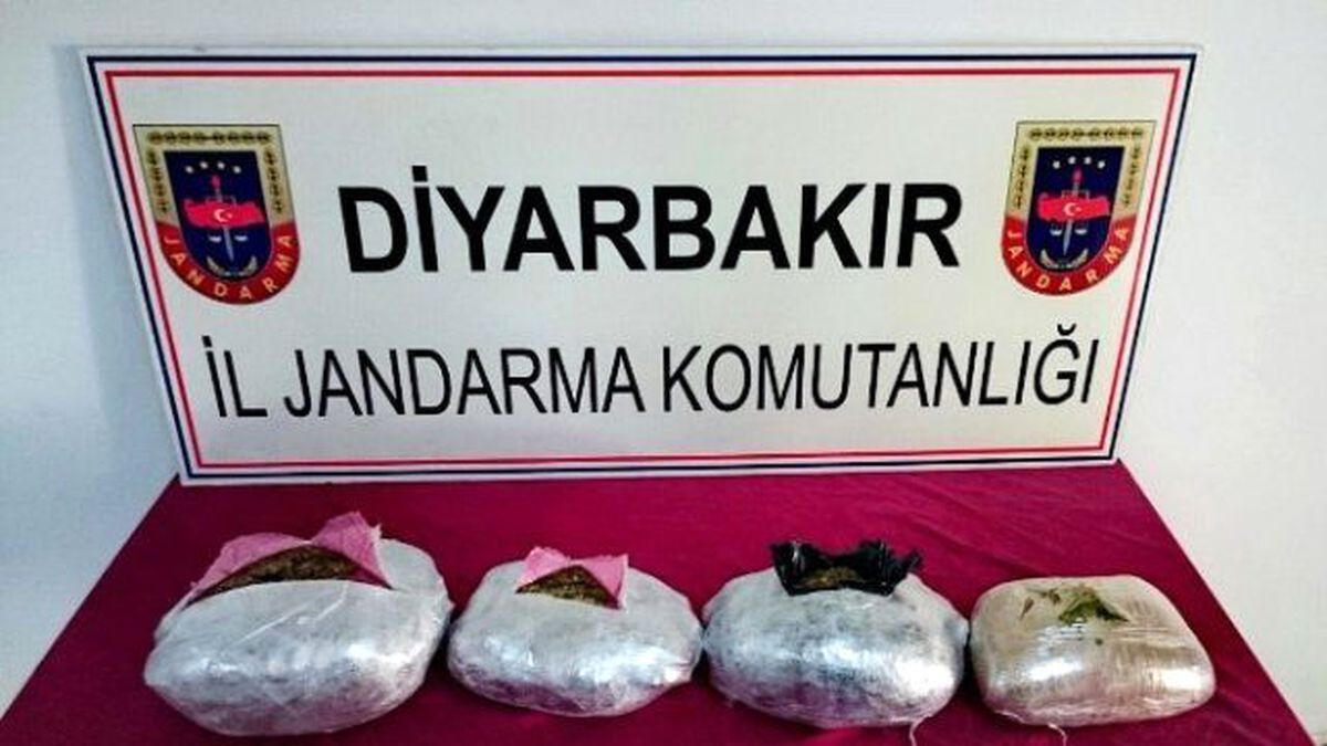 Diyarbakır\'da 6 Kilogram Esrar Ele Geçirildi
