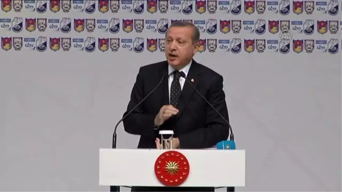 Erdoğan: "Motoru Tekleyen, Kaportası Dökülen Bu Arabayla Yolumuza Devam Edemeyiz"