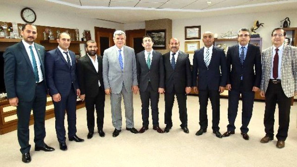 İş Adamlarından Karaosmanoğlu\'na Ziyaret