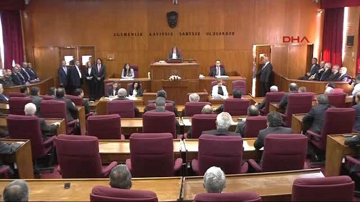 KKTC\'de Cumhurbaşkanlığı Devir Teslim Töreni