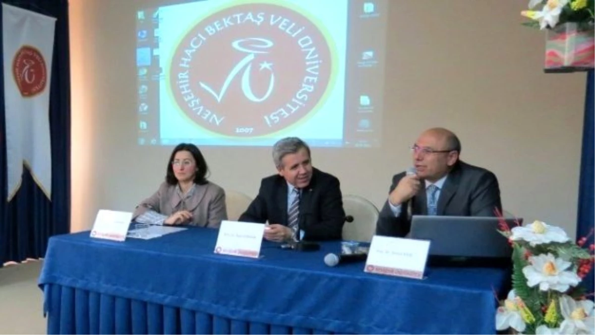 Nevşehir\'de \'Haçlı Seferleri, Emperyalizm ve Ermeni Sorunu\' Konulu Konferans Düzenlendi