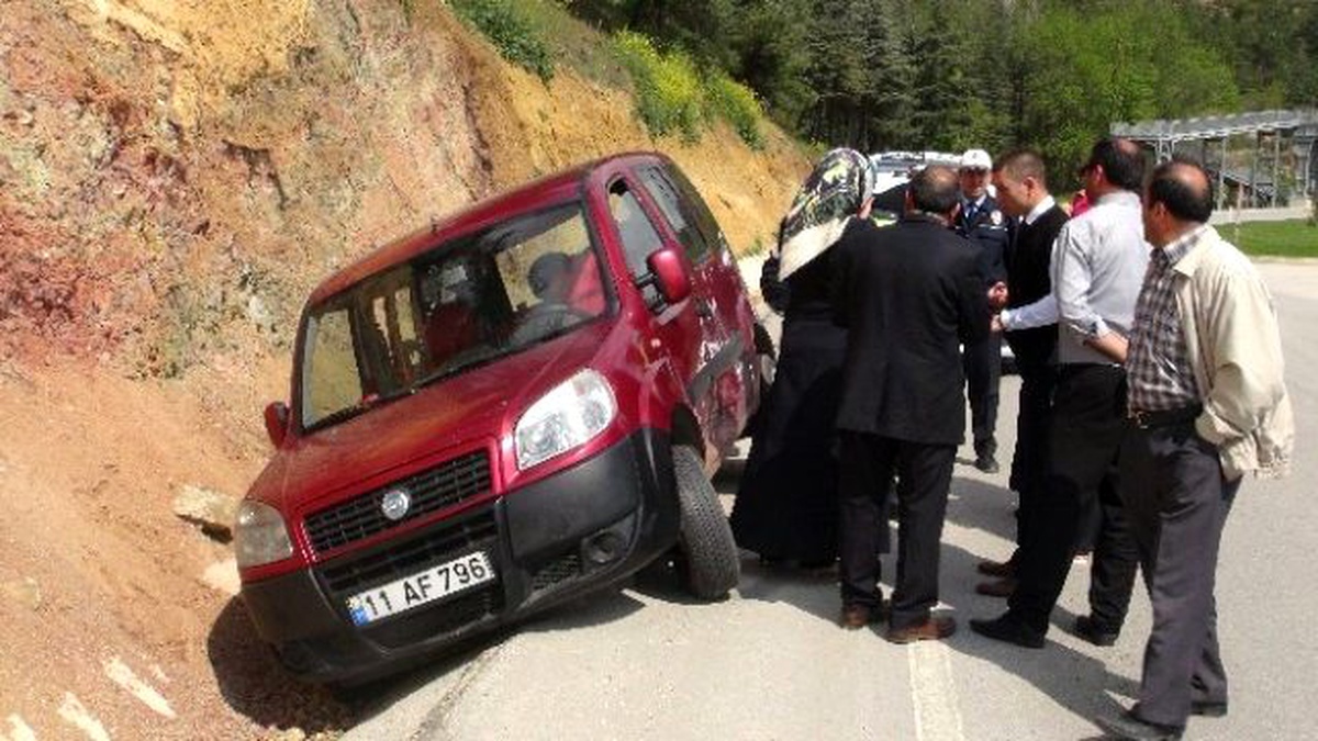 Trafik Kazasında Küçük Bebeği Allah Korudu