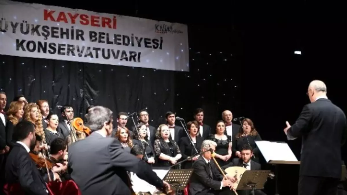 Yeni Seslerden Yeni Besteler\'