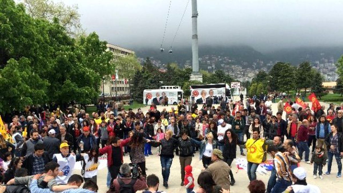 1 Mayıs, 2 Meydan