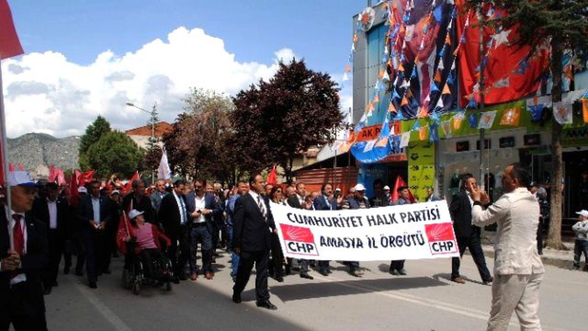 1 Mayıs Amasya\'da Kutlandı