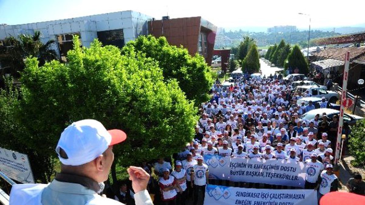 1 Mayıs\'ta 205 İşçiye Sendika Müjdesi