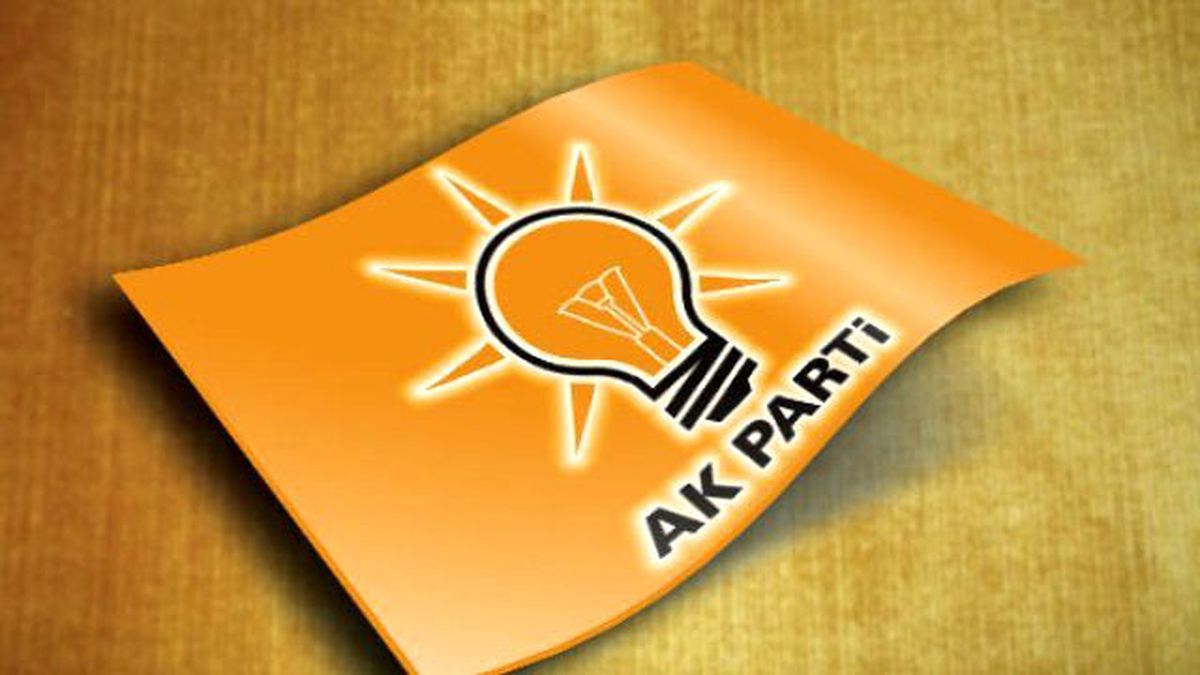 AK Parti\'de 800 Bin Görevli