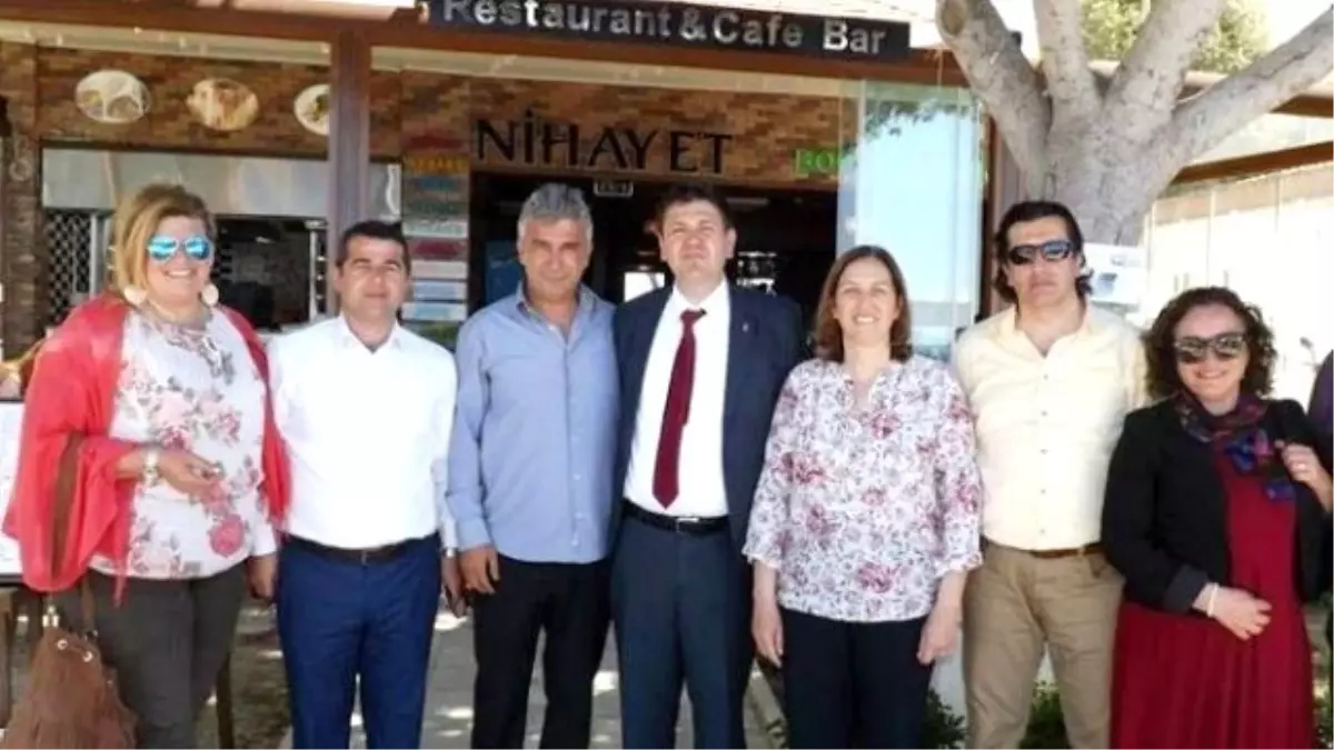 AK Parti Muğla İkinci Sıra Milletvekili Adayı Hasan Kökten, Bodrum\'da Muhtarlarla Bir Araya Geldi