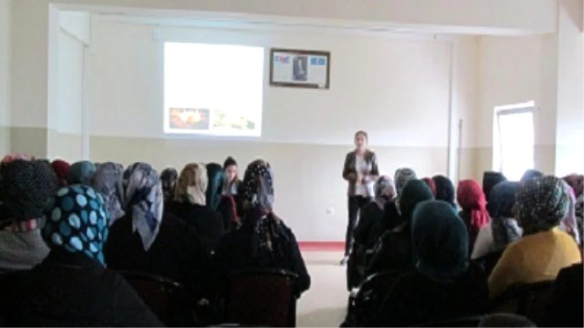 Diyarbakır\'da Kadın Sağlığı Eğitimi İlçelerde Verilmeye Başlandı