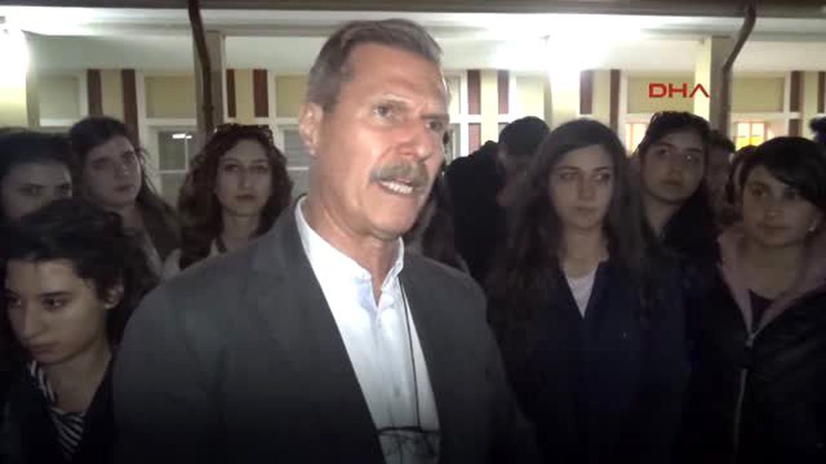 Eskişehir - Üniversiteliler Uygulamalı Ulaşım Dersinde Yht\'de Bilet Sorunu Yaşadı