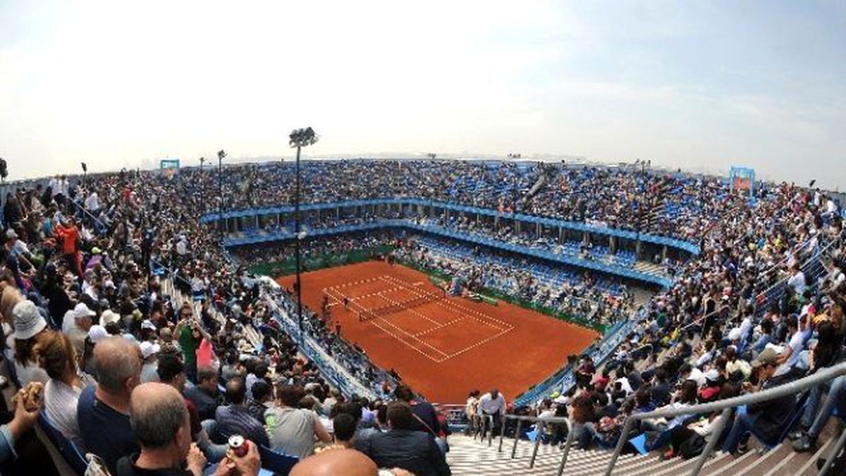 Federer Yarı Finalde