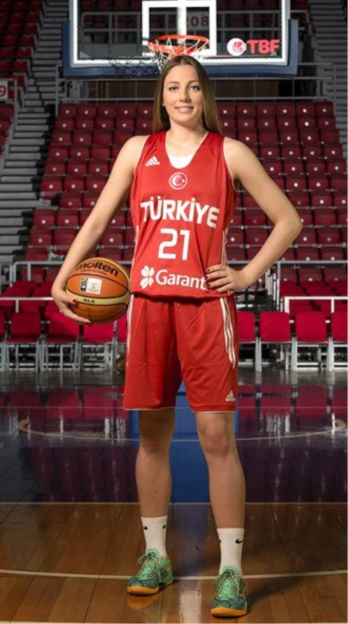 Fenerbahçeli Basketbolcu Cansu Köksal, Galatasaray Odeabank\'ta