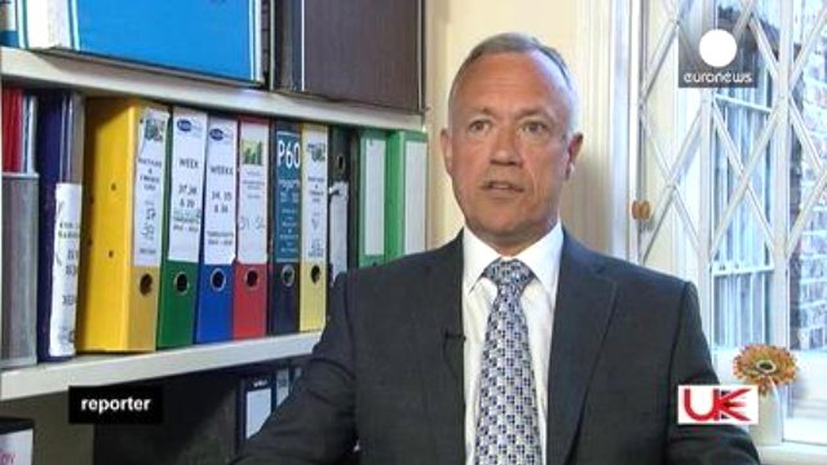 İngiltere\'de Büyük Tartışma: Çalışma Yasası Zengin Fakir Uçurumunu Artırıyor