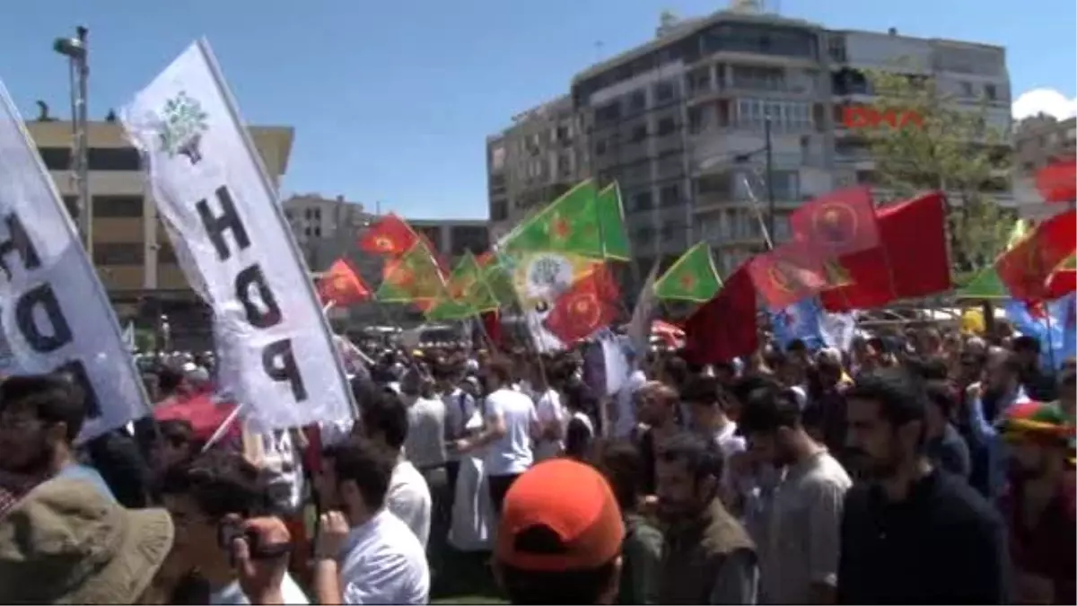 İzmir\'de 1 Mayıs Kutlamalarının Adresi Gündoğdu Meydanı Oldu -1