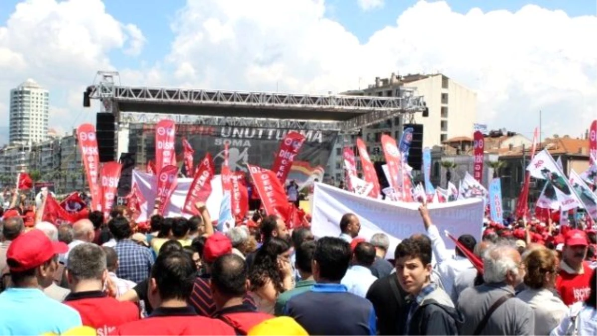 İzmirliler 1 Mayıs\'ta Soma\'yı Unutmadı