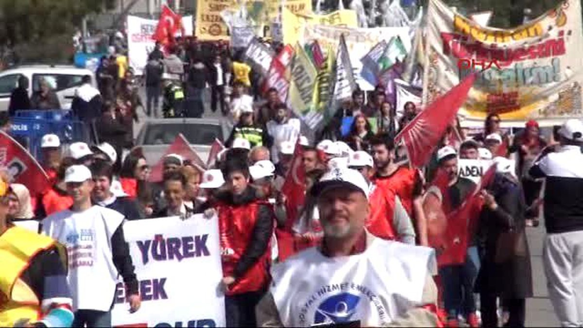 Kütahya\'da 1 Mayıs Kutlaması