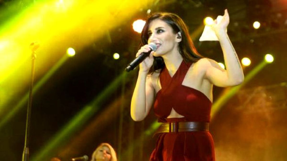 Mersin\'de İrem Derici Rüzgarı